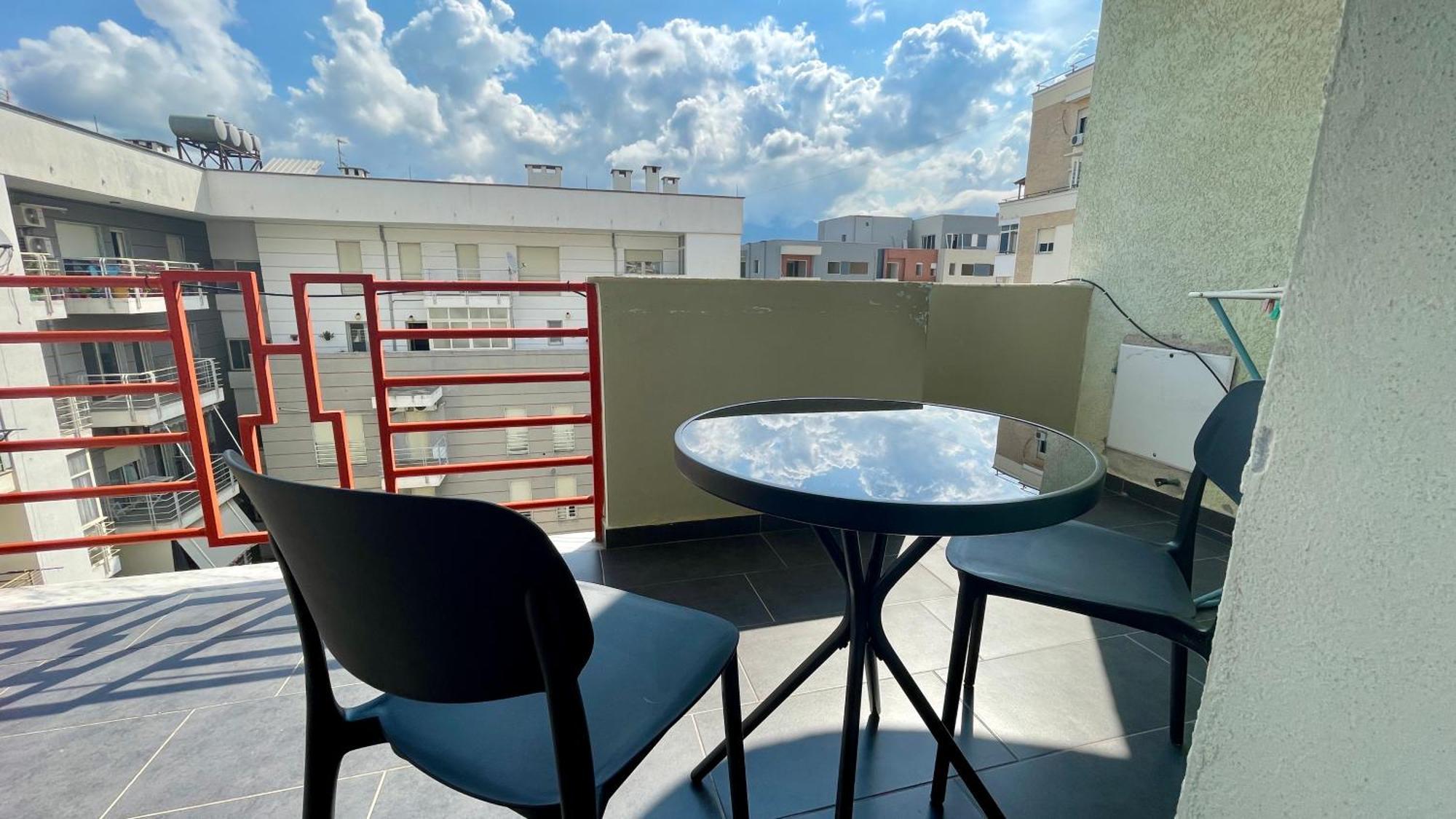 21° Bs Pazari City Center Comfort Apartment Tirana Exterior foto